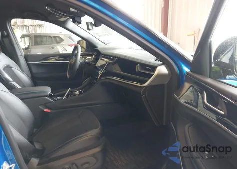 2022 Jeep Grand Cherokee 4Xe Trailhawk 4X4 from USA, damaged, VIN 1C4RJYC61N8747036